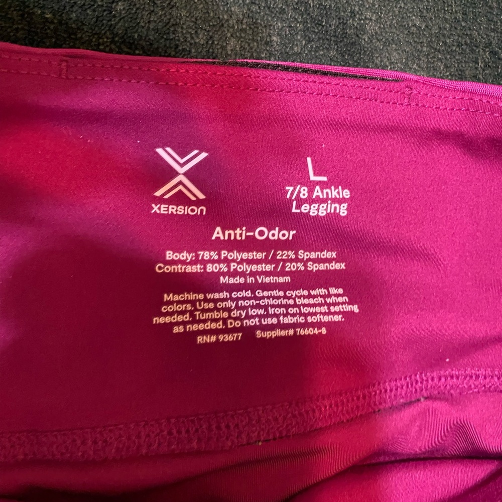 Xersion Quick dry Compression Fuchsia 7/8 Leggings size L pockets - Picture 2 of 6